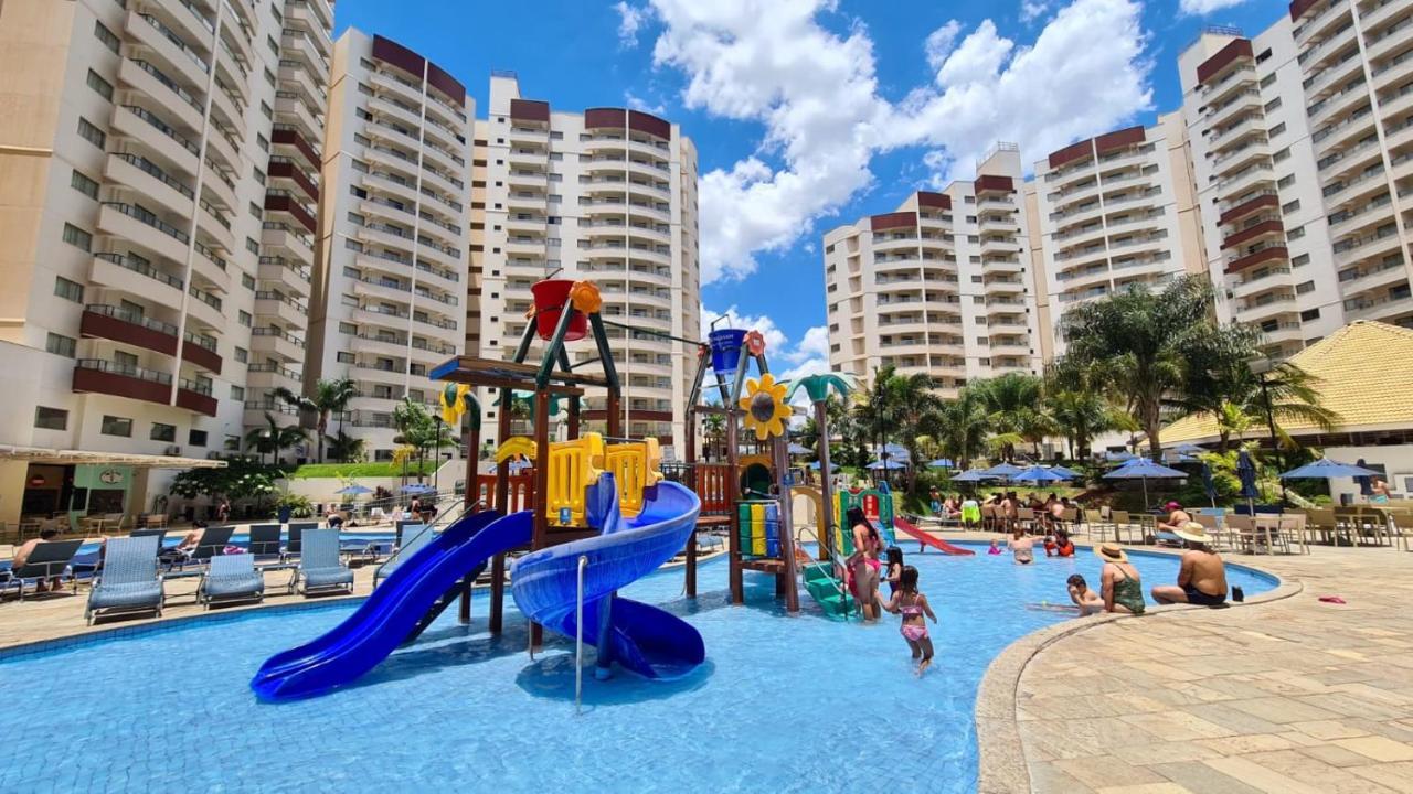Wyndham Olimpia Royal Hotels Eksteriør billede Playground at the resort