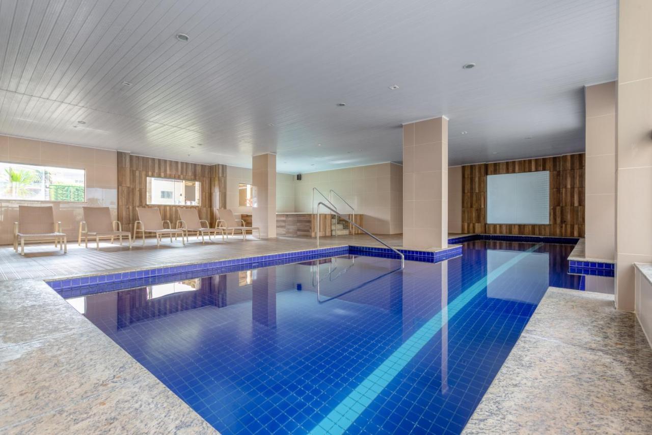 Wyndham Olimpia Royal Hotels Eksteriør billede Indoor swimming pool