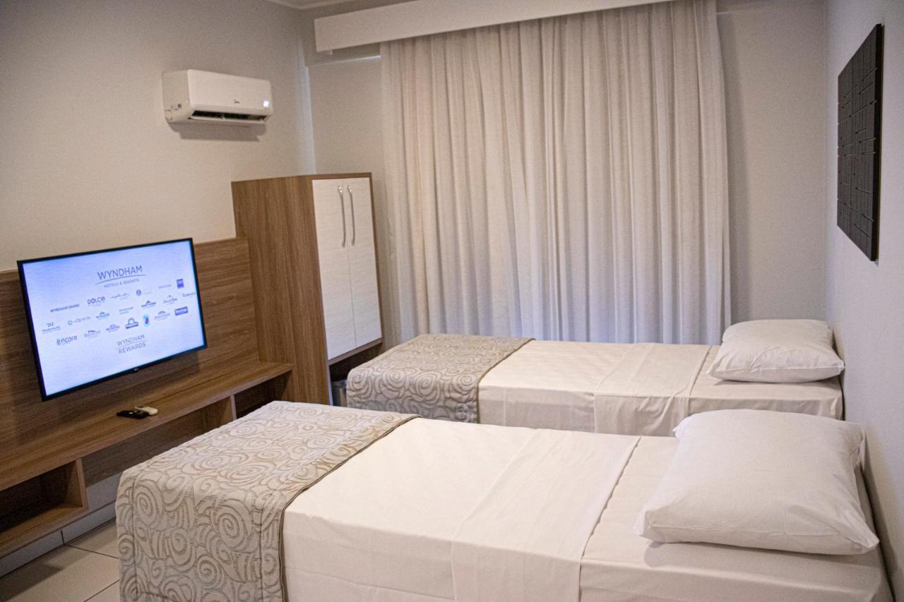 Wyndham Olimpia Royal Hotels Eksteriør billede