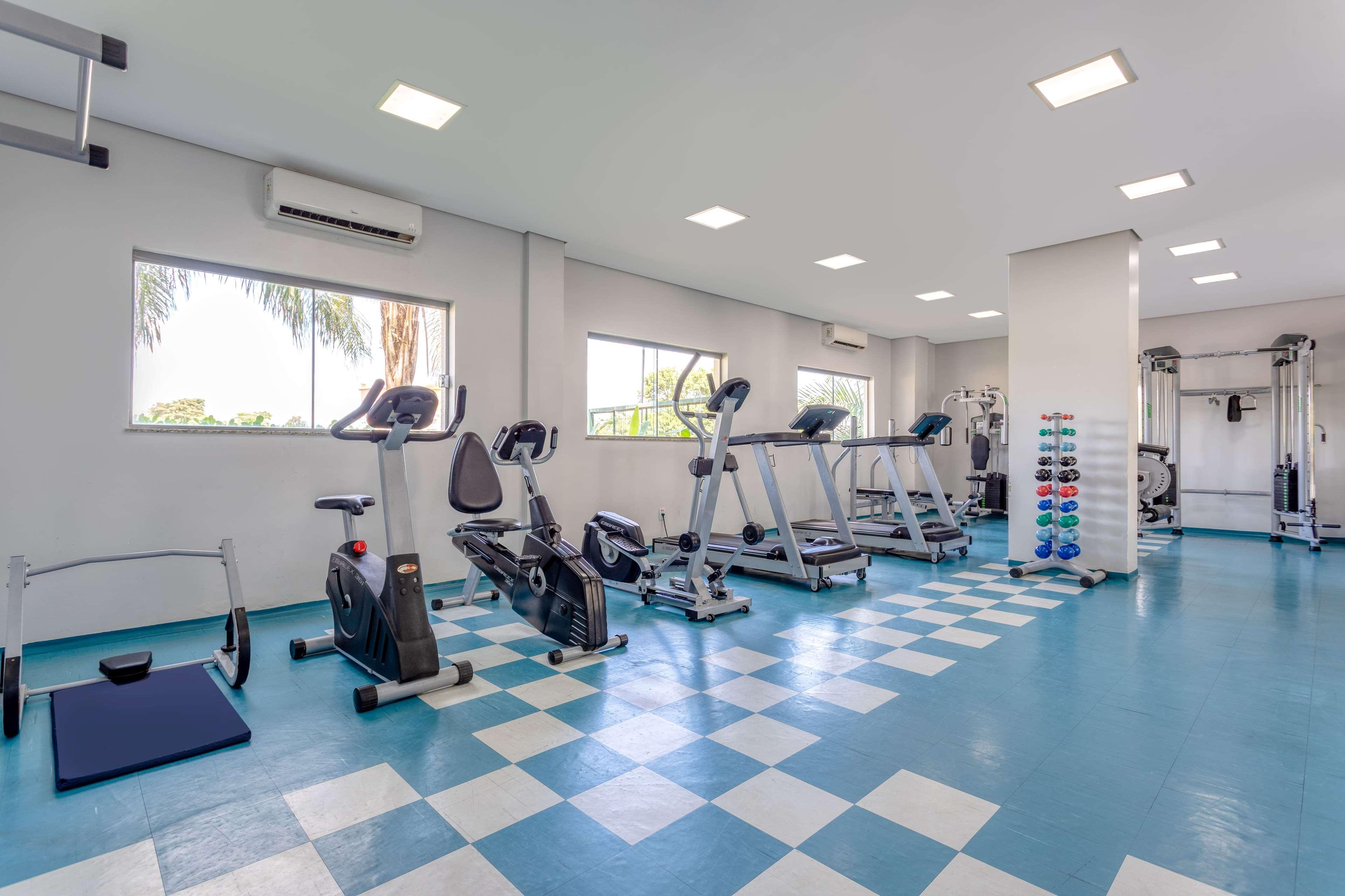 Wyndham Olimpia Royal Hotels Eksteriør billede The gym