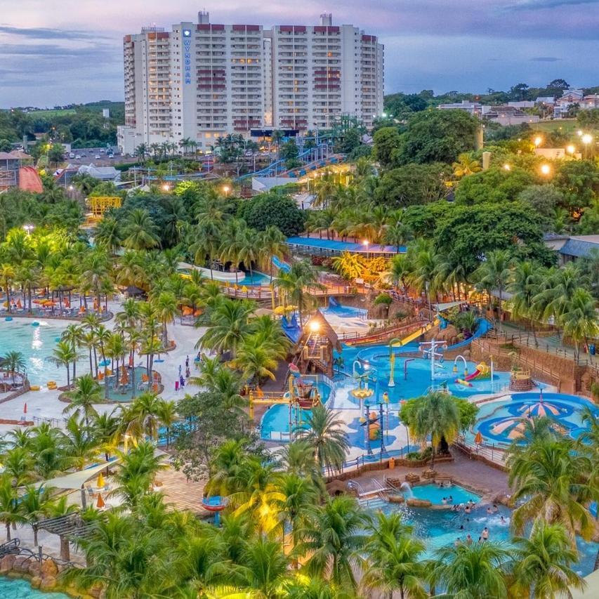 Wyndham Olimpia Royal Hotels Eksteriør billede Aerial view of Splash Island